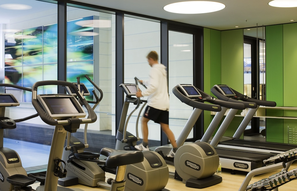 Pullman Berlin Schweizerhof — Sports & recreation in Berlin, Berlin