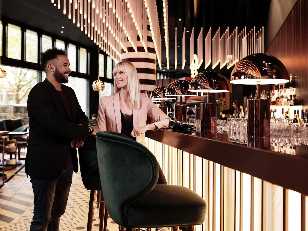 Pullman Berlin Schweizerhof — Restaurant & bars in Berlin, Berlin