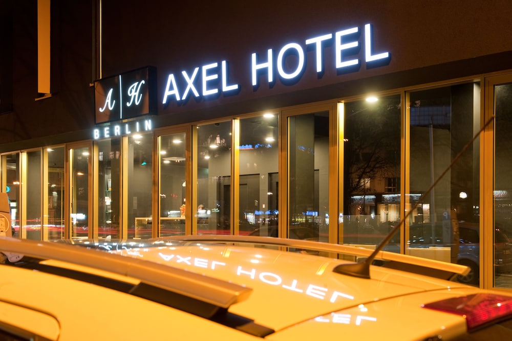 Axel Hotel Berlin - Adults Only — Hotel building in Berlin, Berlin