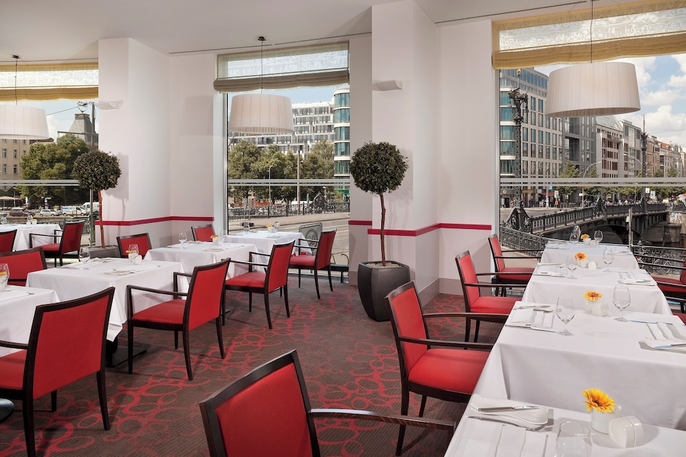 Melia Berlin — Restaurant & bars in Berlin, Berlin