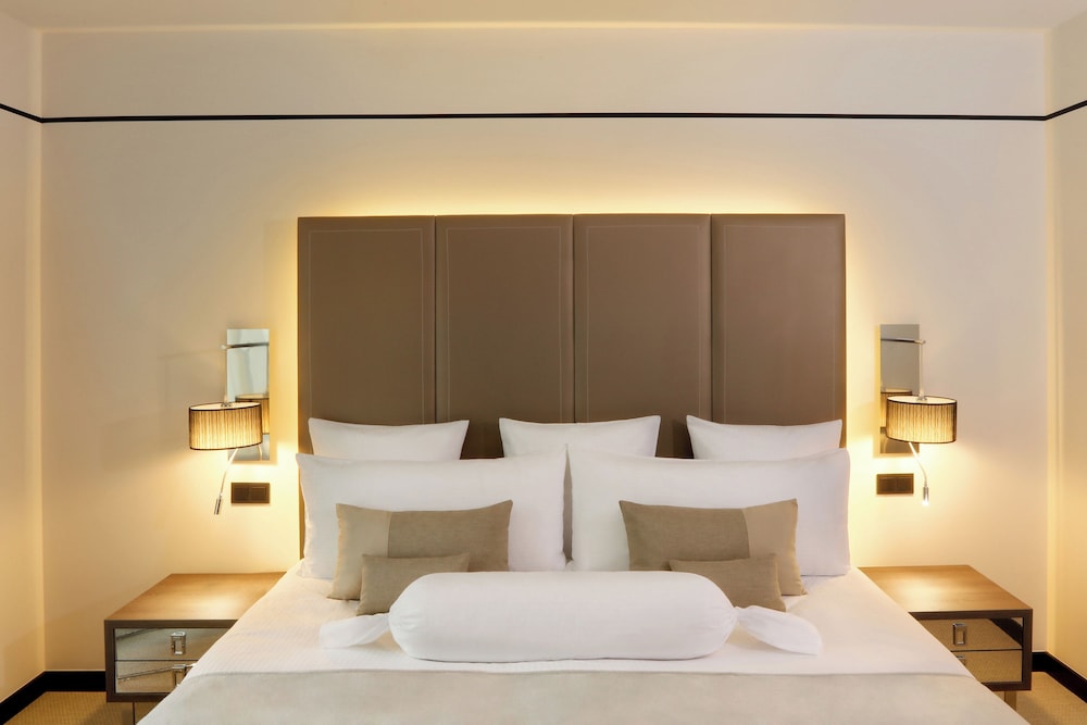Melia Berlin — Hotel rooms in Berlin, Berlin