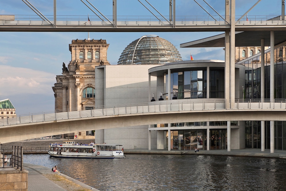 Melia Berlin — Attractions in the area in Berlin, Berlin
