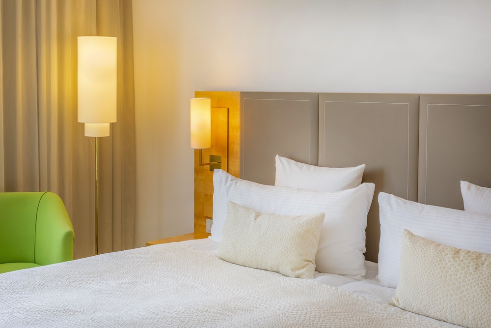 Melia Berlin — Hotel rooms in Berlin, Berlin