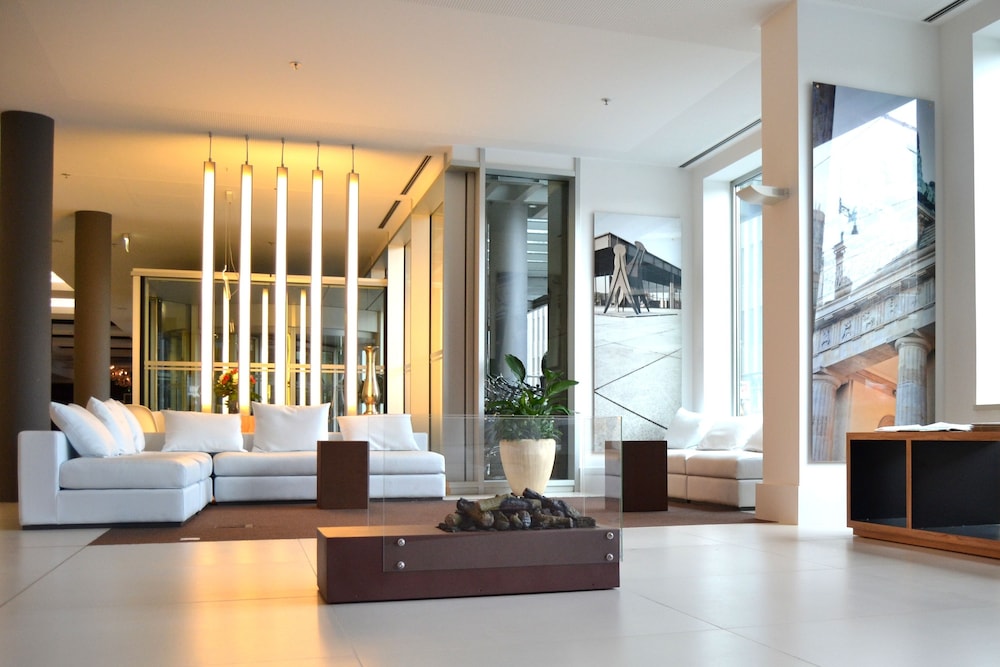 Melia Berlin — Hotel building in Berlin, Berlin