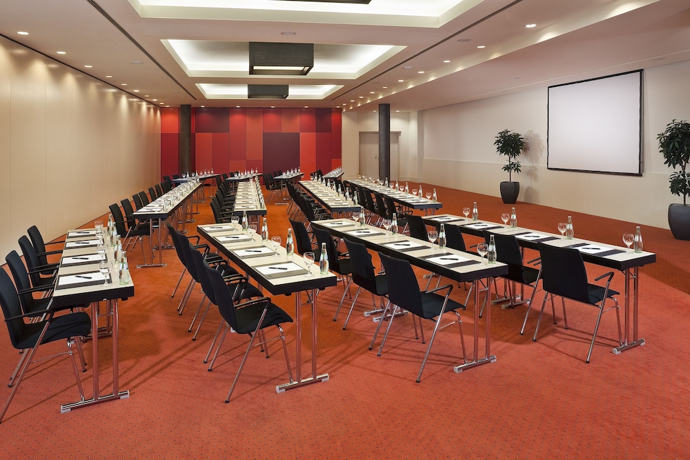 Melia Berlin — Hotel building in Berlin, Berlin