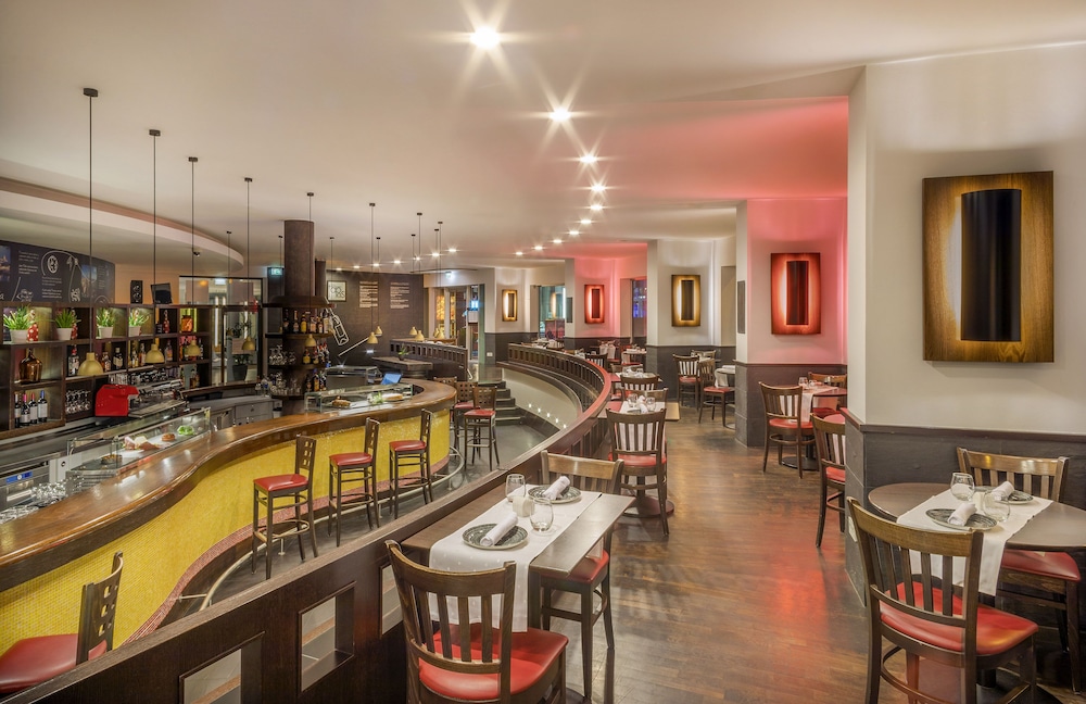 Melia Berlin — Restaurant & bars in Berlin, Berlin
