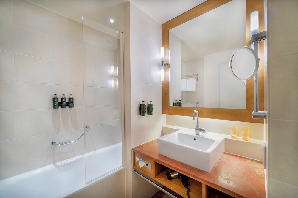 Melia Berlin — Hotel rooms in Berlin, Berlin