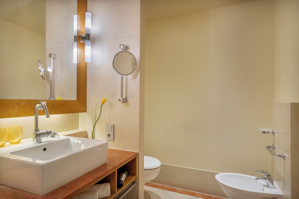 Melia Berlin — Hotel rooms in Berlin, Berlin