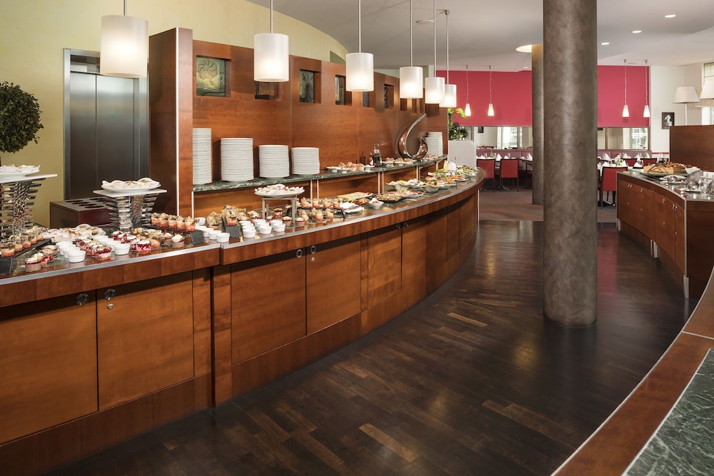 Melia Berlin — Restaurant & bars in Berlin, Berlin