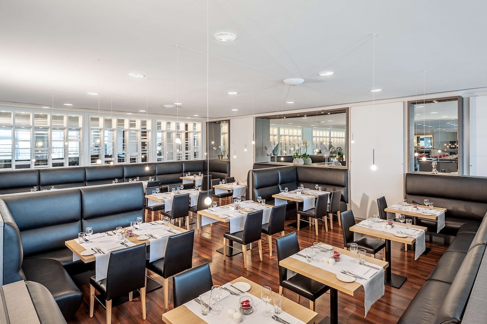 NH Berlin Alexanderplatz — Restaurant & bars in Berlin, Berlin