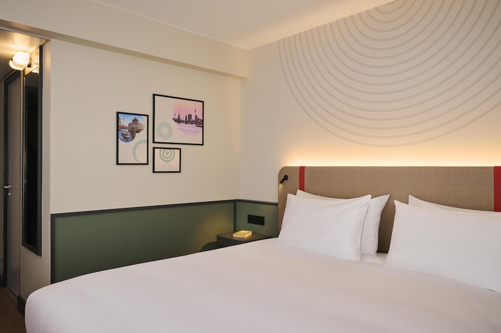 iStay by NH Berlin City Ost Hotel — Hotel rooms in Berlin, Berlin