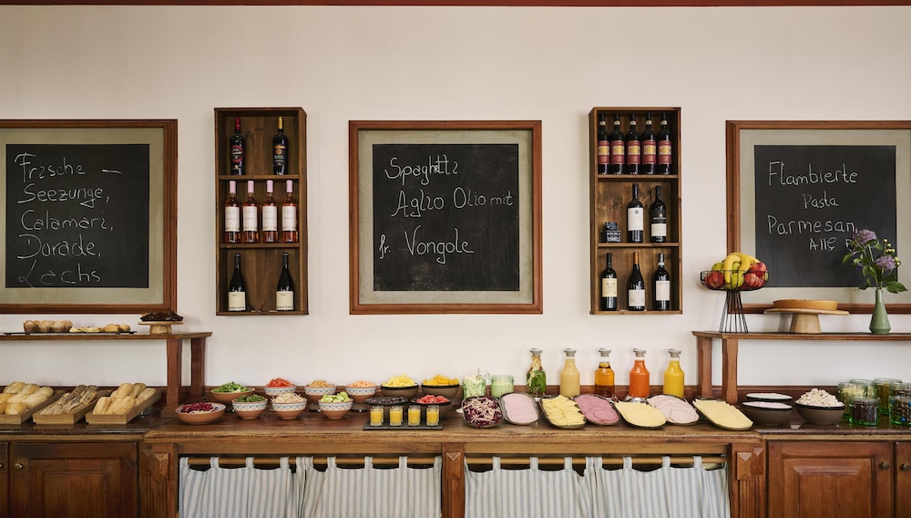 iStay by NH Berlin City Ost Hotel — Restaurant & bars in Berlin, Berlin