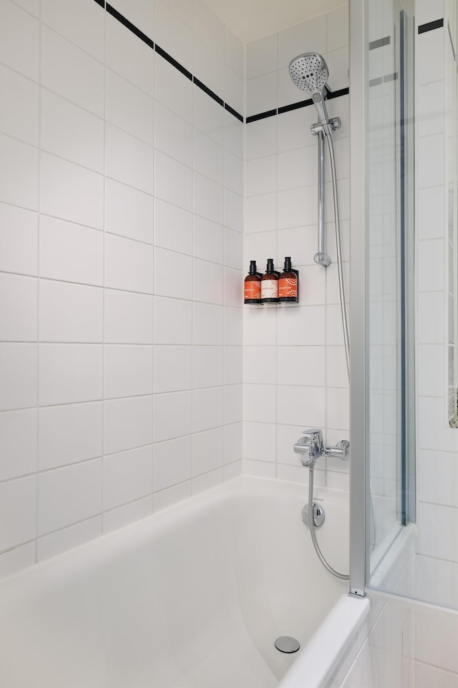 iStay by NH Berlin City Ost Hotel — Hotel rooms in Berlin, Berlin