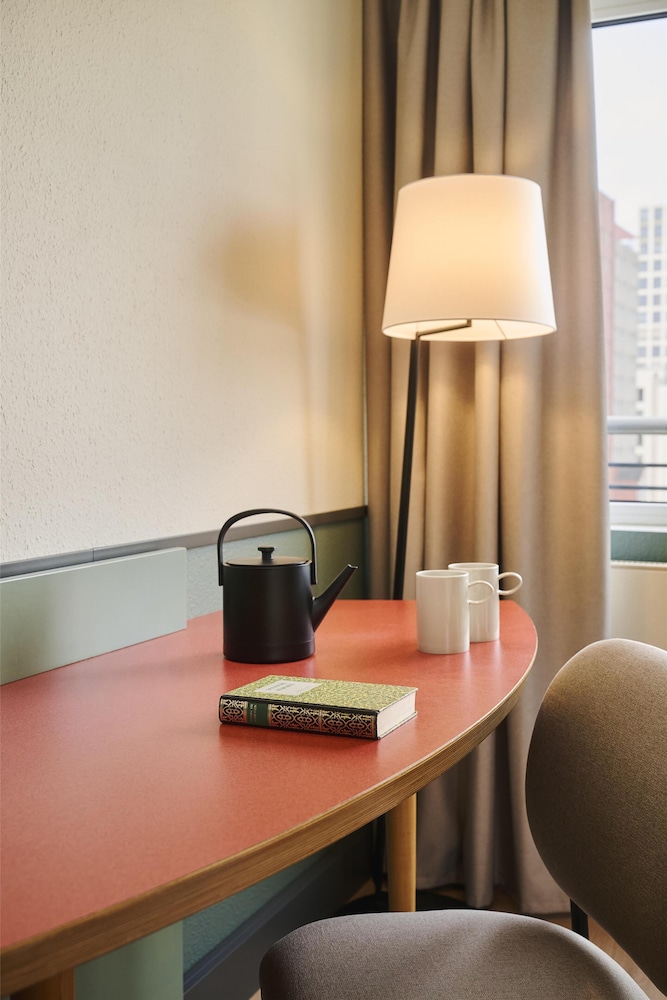 iStay by NH Berlin City Ost Hotel — Hotel rooms in Berlin, Berlin