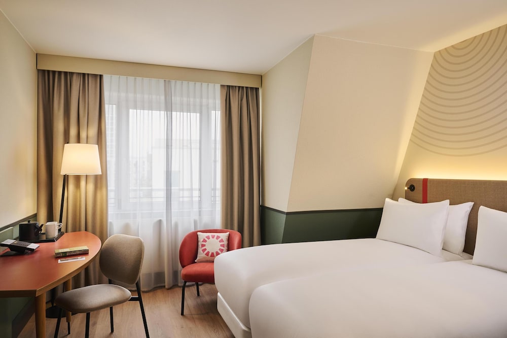 iStay by NH Berlin City Ost Hotel — Hotel rooms in Berlin, Berlin
