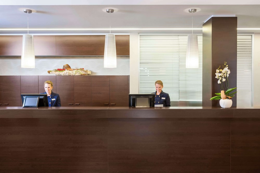 NH Berlin Potsdamer Platz — Hotel building in Berlin, Berlin
