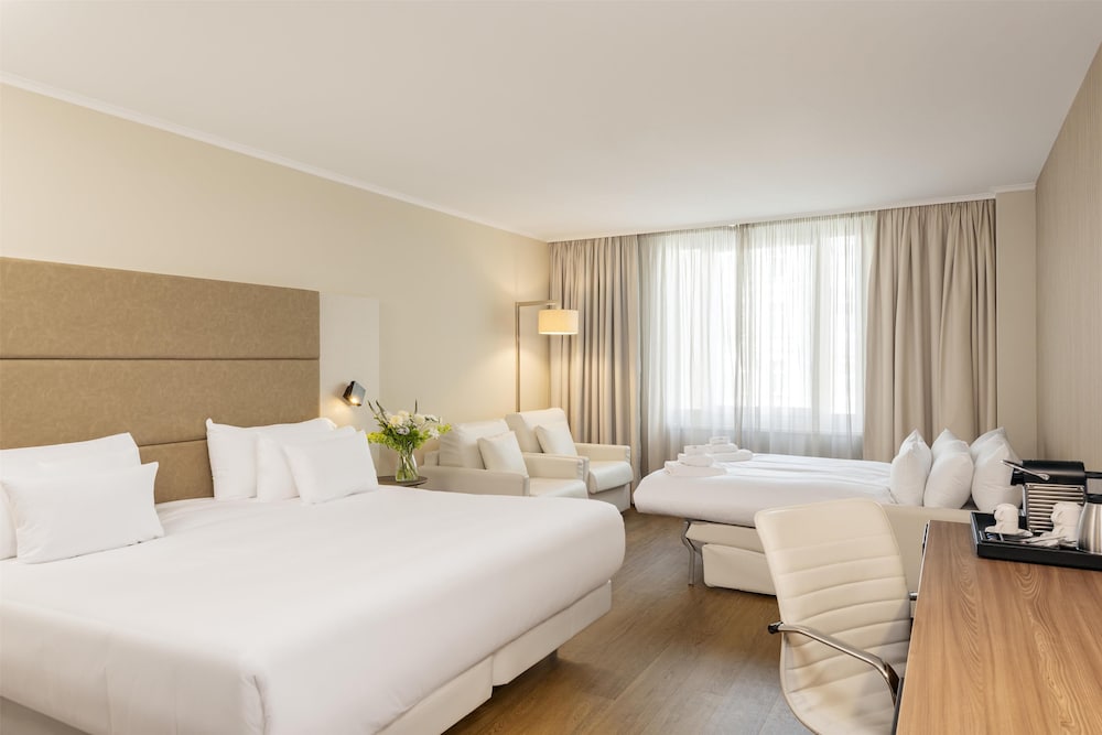 NH Collection Berlin Mitte am Checkpoint Charlie — Hotel rooms in Berlin, Berlin