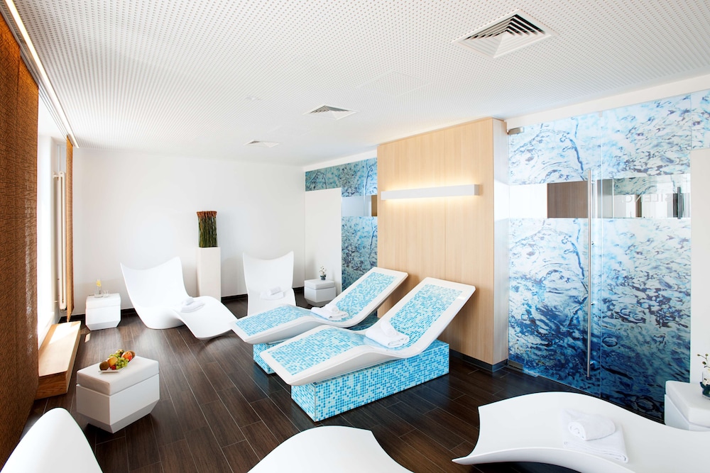 NH Collection Berlin Mitte am Checkpoint Charlie — Spa in Berlin, Berlin