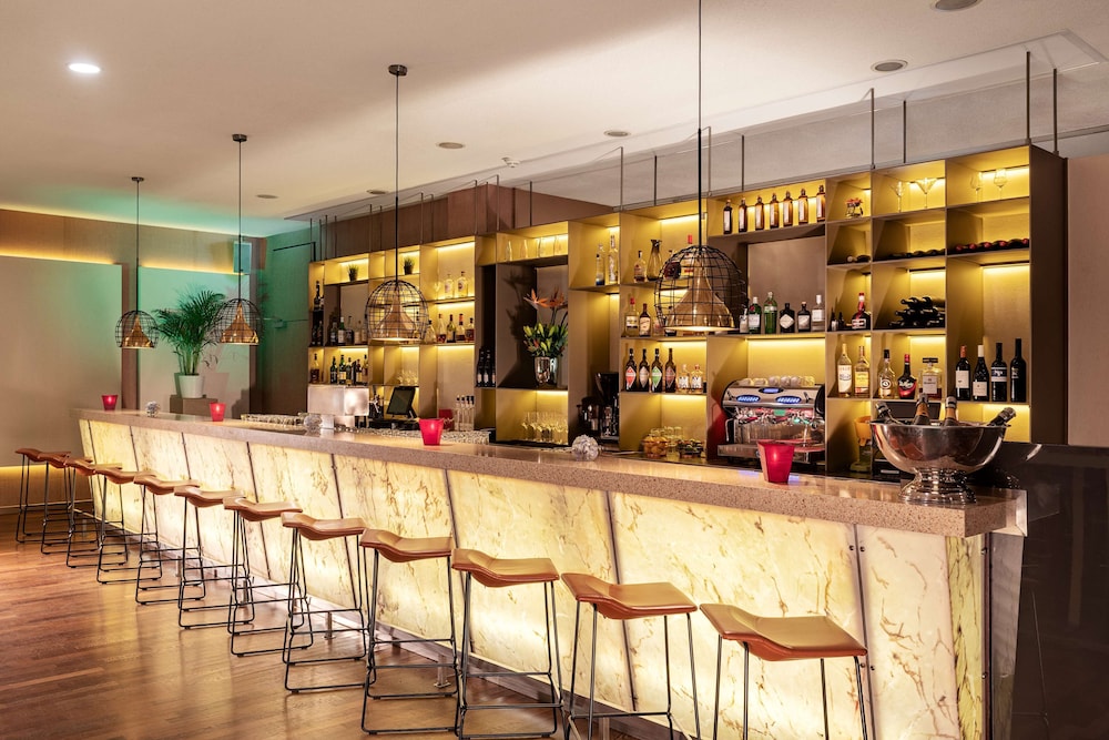 NH Collection Berlin Mitte am Checkpoint Charlie — Restaurant & bars in Berlin, Berlin