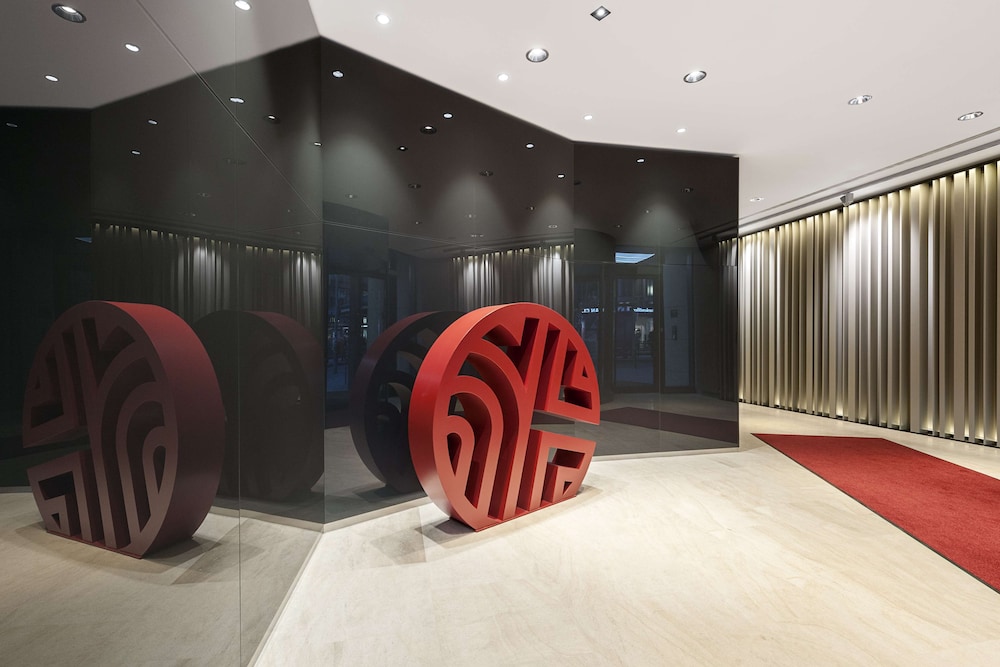 NH Collection Berlin Mitte Friedrichstrasse — Hotel building in Berlin, Berlin