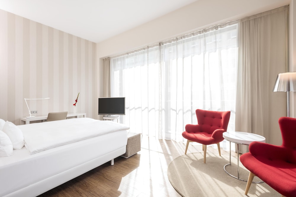 NH Collection Berlin Mitte Friedrichstrasse — Hotel rooms in Berlin, Berlin