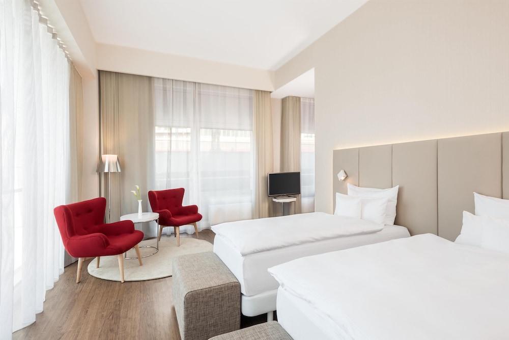 NH Collection Berlin Mitte Friedrichstrasse — Hotel rooms in Berlin, Berlin
