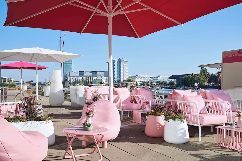 nhow Berlin — Restaurant & bars in Berlin, Berlin