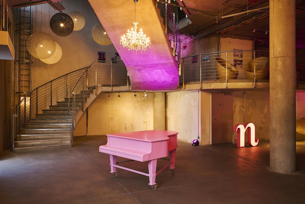 nhow Berlin — Restaurant & bars in Berlin, Berlin