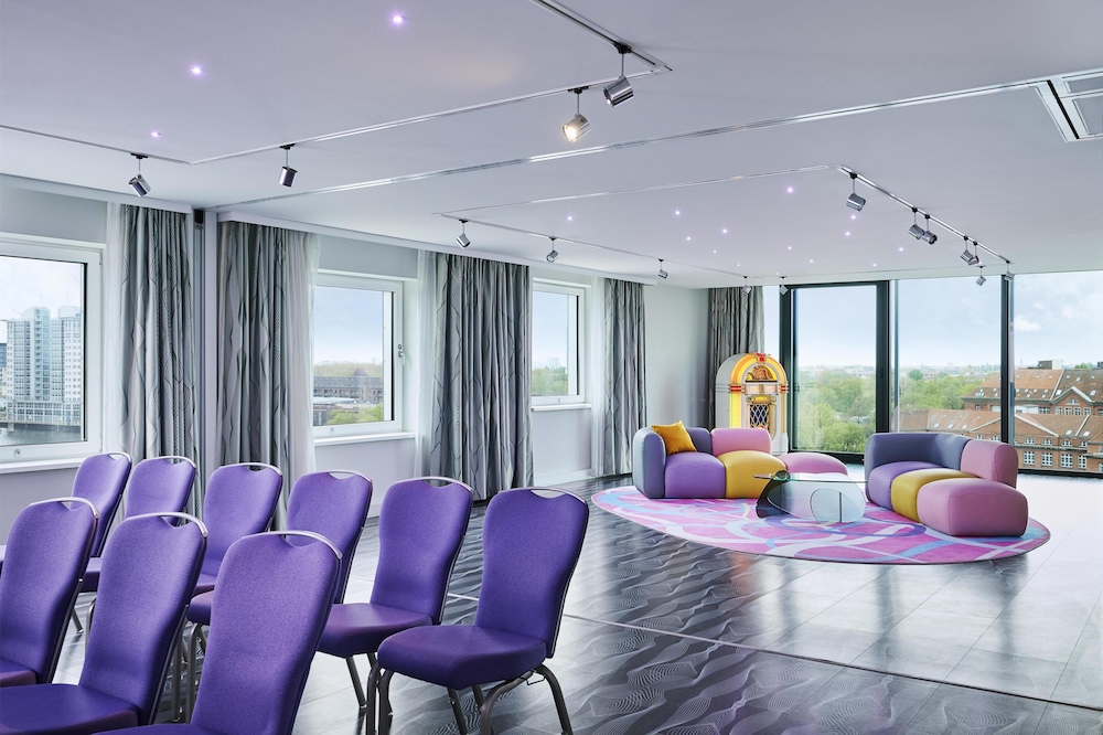 nhow Berlin — Hotel rooms in Berlin, Berlin