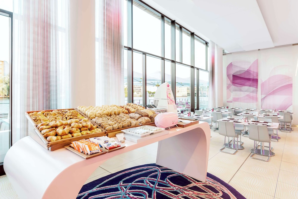 nhow Berlin — Restaurant & bars in Berlin, Berlin