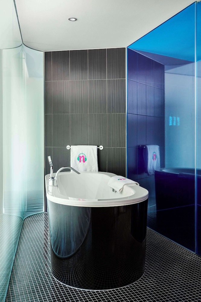 nhow Berlin — Hotel rooms in Berlin, Berlin