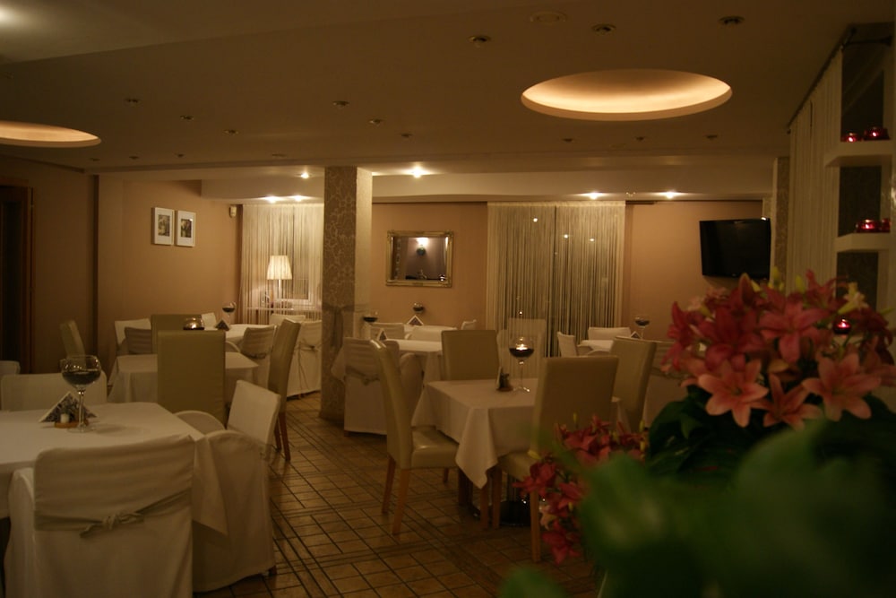 Petrus Hotel — Restaurant & bars in Krakow, Lesser Poland