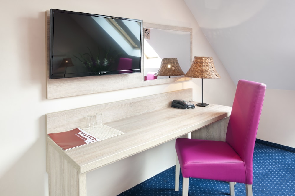 Petrus Hotel — Hotel rooms in Krakow, Lesser Poland