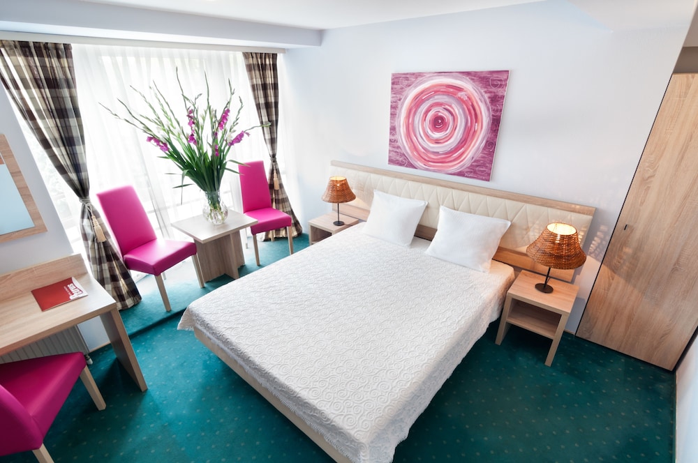 Petrus Hotel — Hotel rooms in Krakow, Lesser Poland