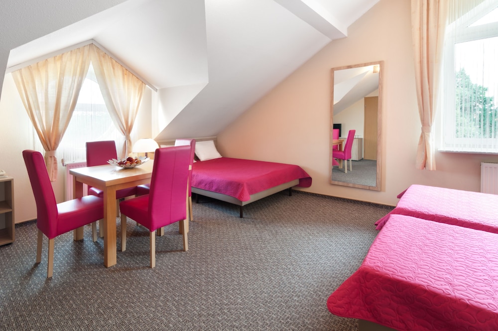 Petrus Hotel — Hotel rooms in Krakow, Lesser Poland