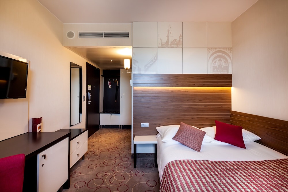 Qubus Hotel Krakow — Hotel rooms in Krakow, Lesser Poland