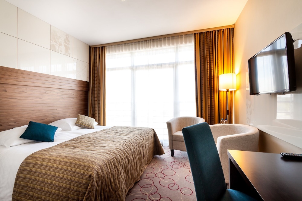 Qubus Hotel Krakow — Hotel rooms in Krakow, Lesser Poland