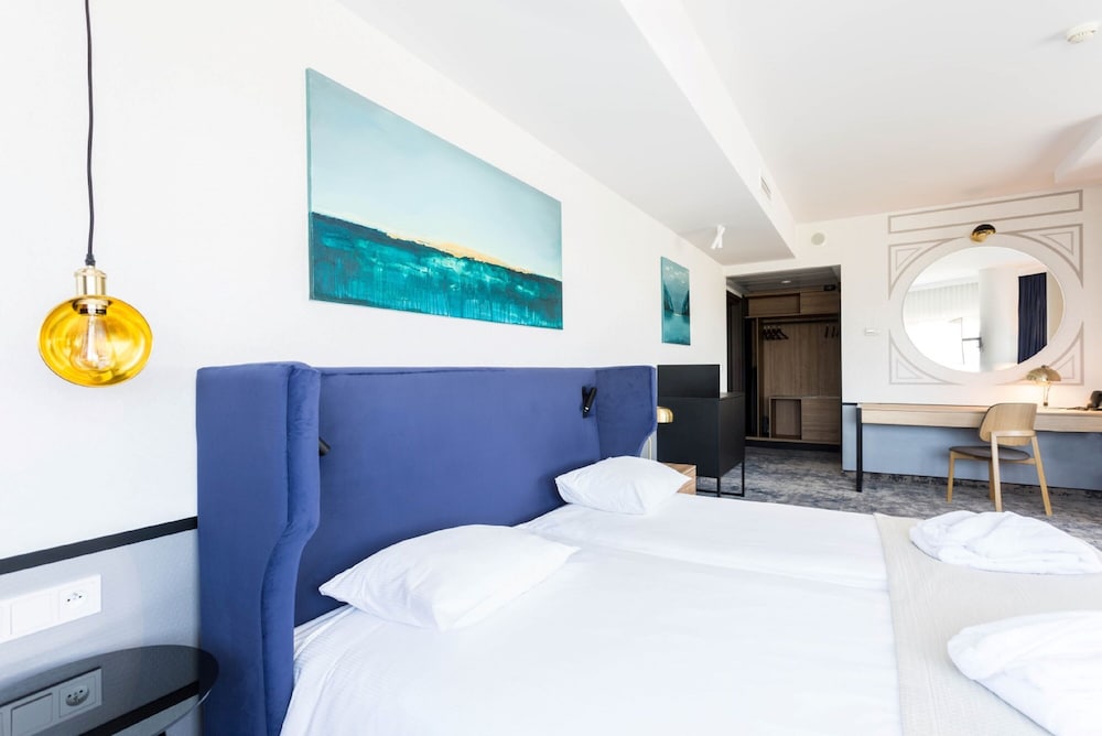 Qubus Hotel Krakow — Hotel rooms in Krakow, Lesser Poland