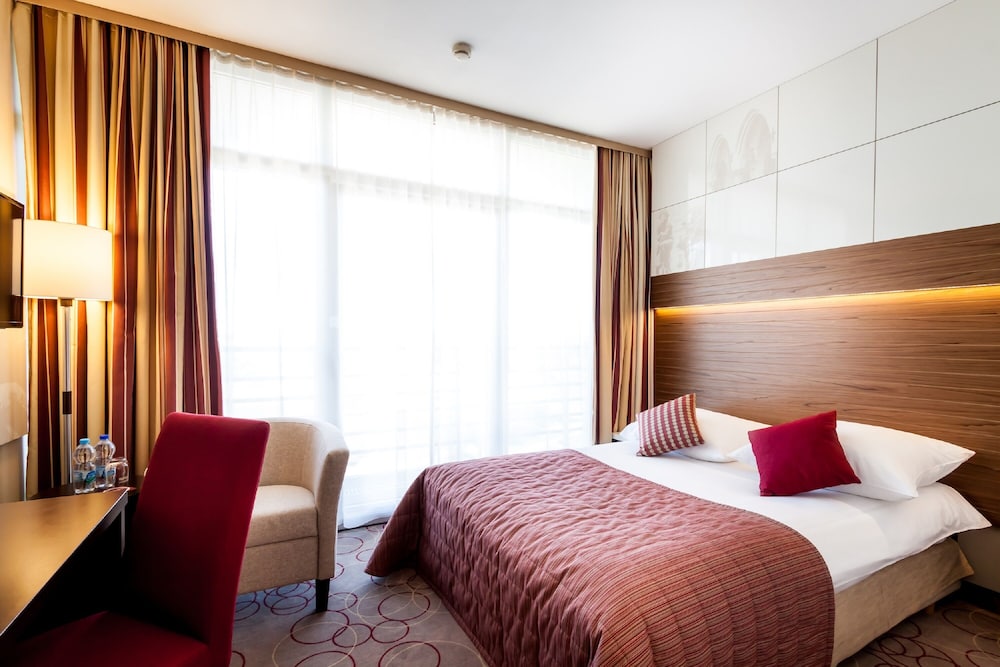 Qubus Hotel Krakow — Hotel rooms in Krakow, Lesser Poland