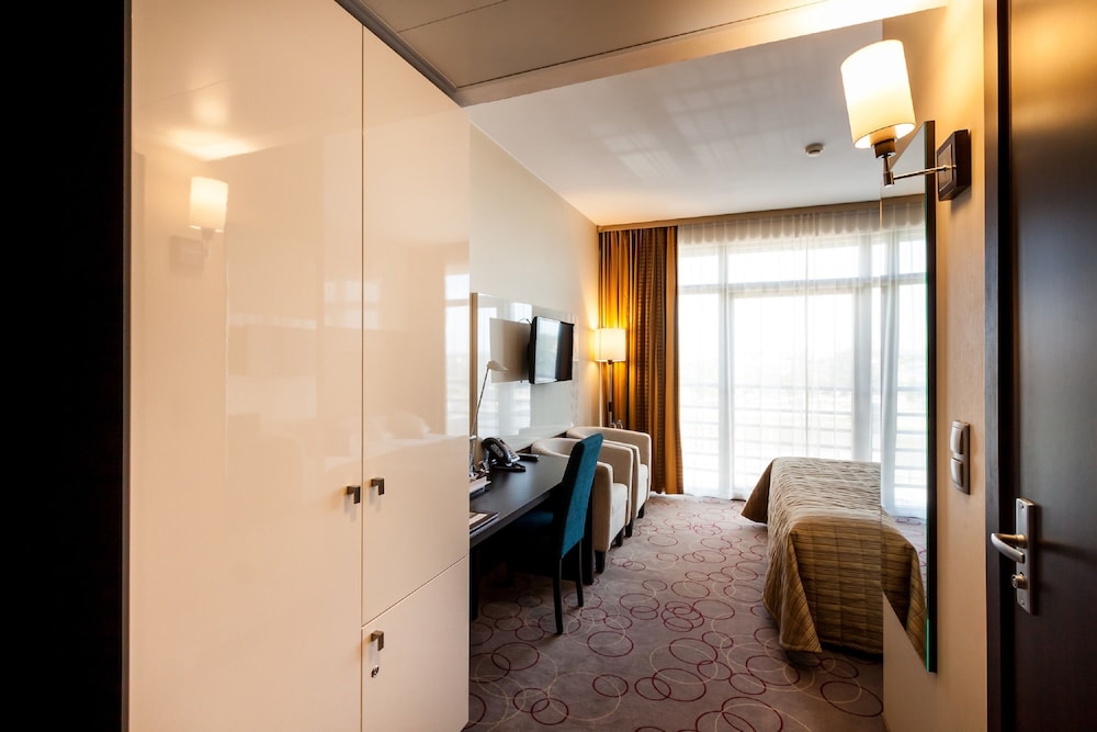 Qubus Hotel Krakow — Hotel rooms in Krakow, Lesser Poland