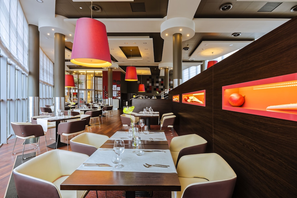 Qubus Hotel Krakow — Restaurant & bars in Krakow, Lesser Poland