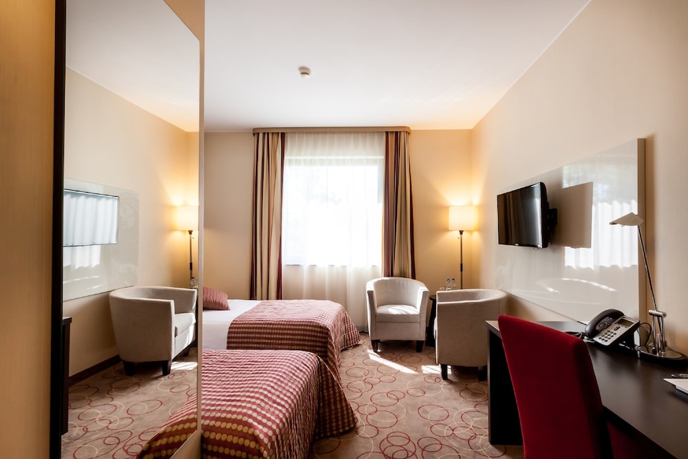 Qubus Hotel Krakow — Hotel rooms in Krakow, Lesser Poland