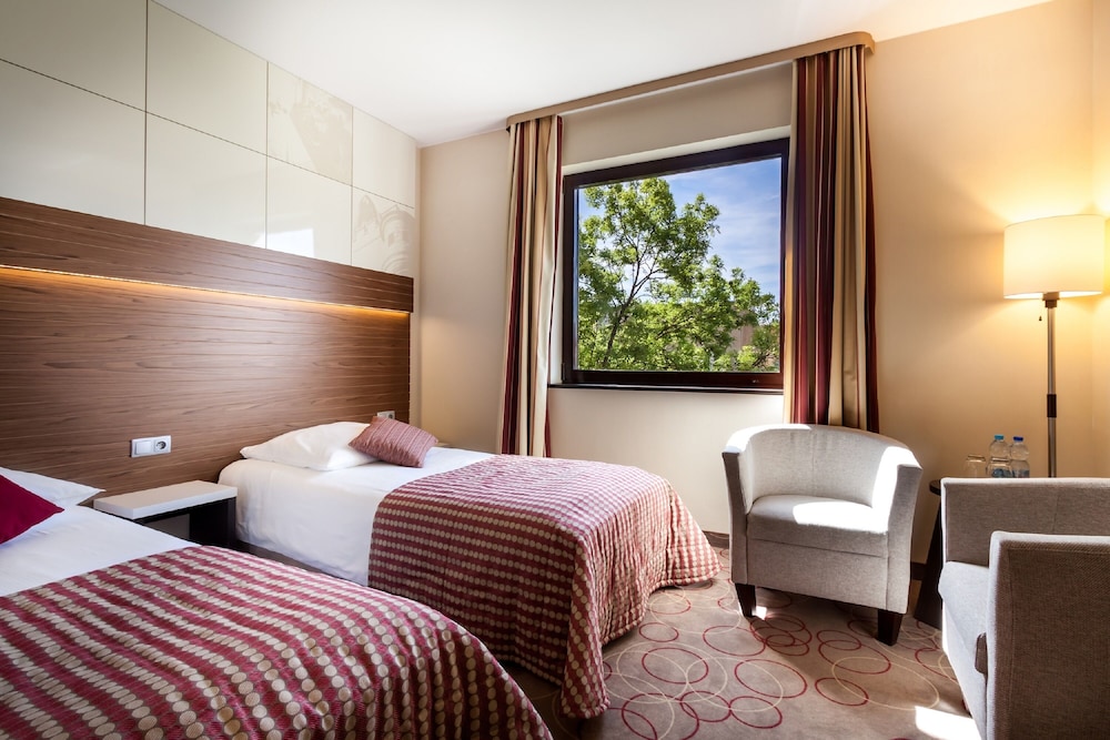Qubus Hotel Krakow — Hotel rooms in Krakow, Lesser Poland