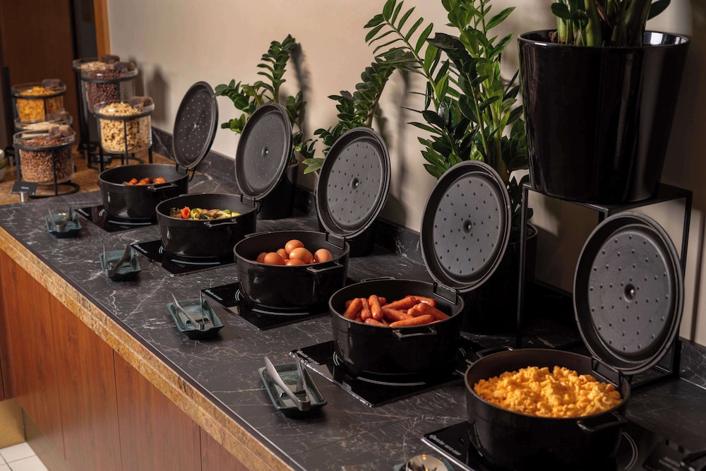 Radisson Blu Hotel, Krakow — Restaurant & bars in Krakow, Lesser Poland