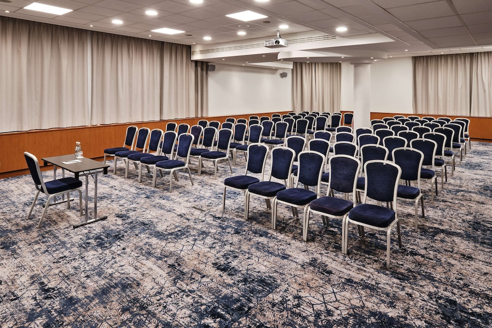 Radisson Blu Hotel, Krakow — Hotel building in Krakow, Lesser Poland