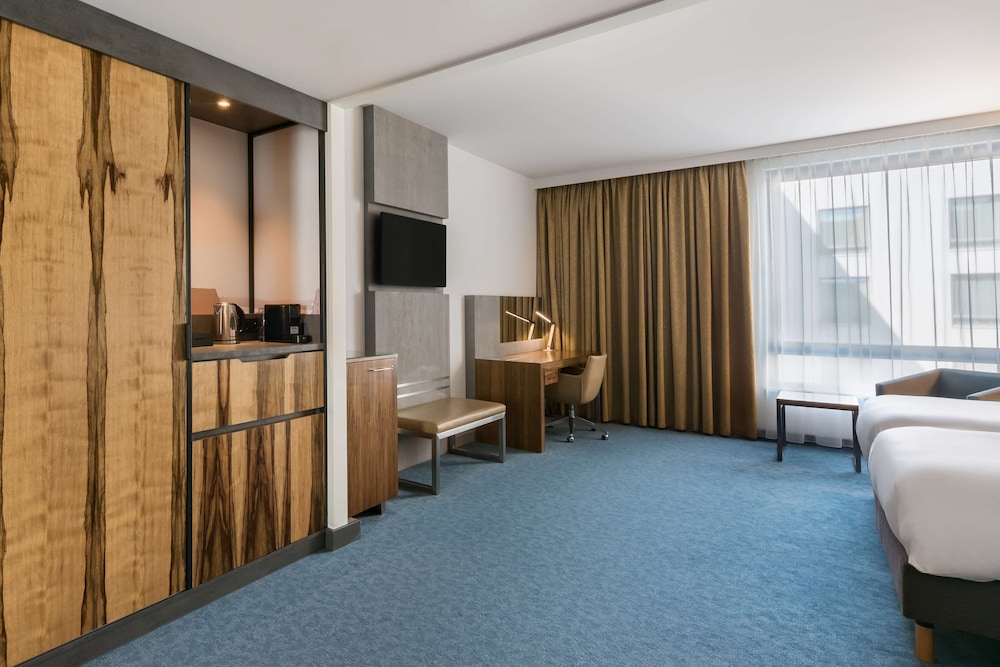 Radisson Blu Hotel, Krakow — Hotel rooms in Krakow, Lesser Poland