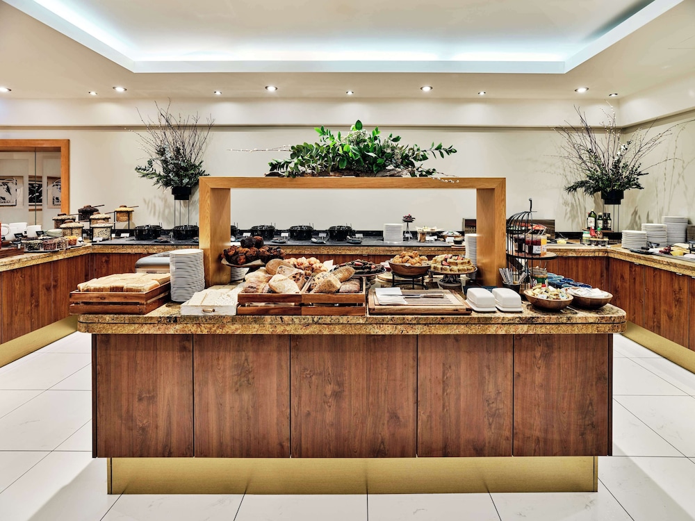 Radisson Blu Hotel, Krakow — Restaurant & bars in Krakow, Lesser Poland