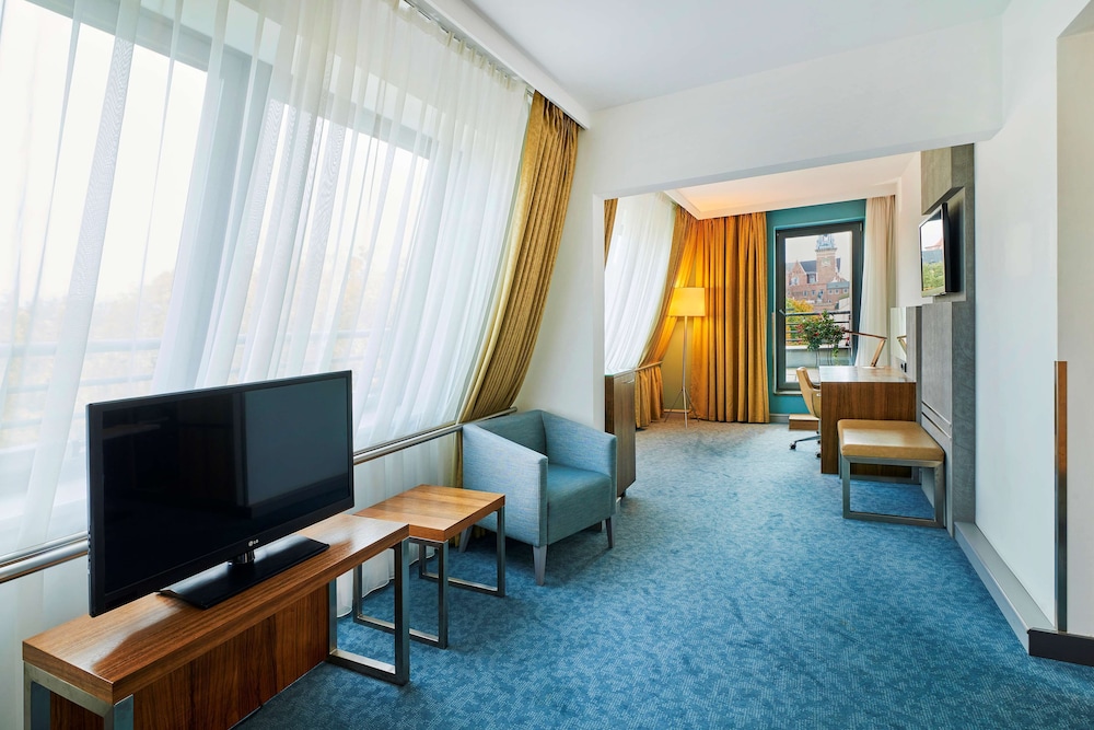 Radisson Blu Hotel, Krakow — Hotel rooms in Krakow, Lesser Poland