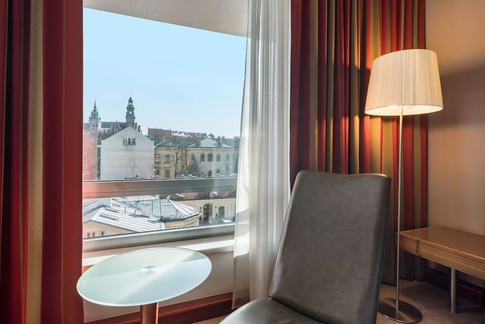Radisson Blu Hotel, Krakow — Hotel rooms in Krakow, Lesser Poland
