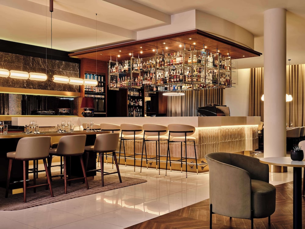 Radisson Blu Hotel, Krakow — Restaurant & bars in Krakow, Lesser Poland